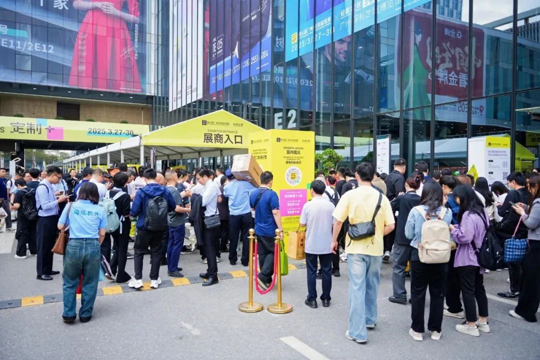剑指旧改！巴德士携手意大利Novacolor闪耀亮相2025广州定制家居展