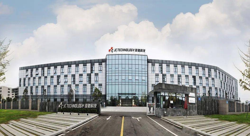 军工隐身涂料龙头2024年营利双降，54%高净利率彰显硬核“吸金能力”