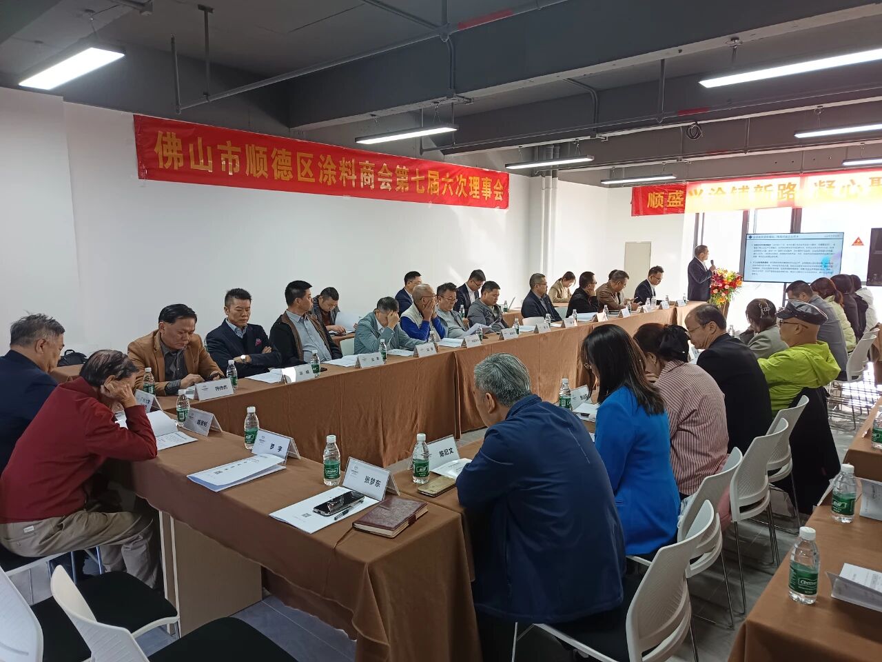 微信图片_2025-11-24_090843_838.jpg