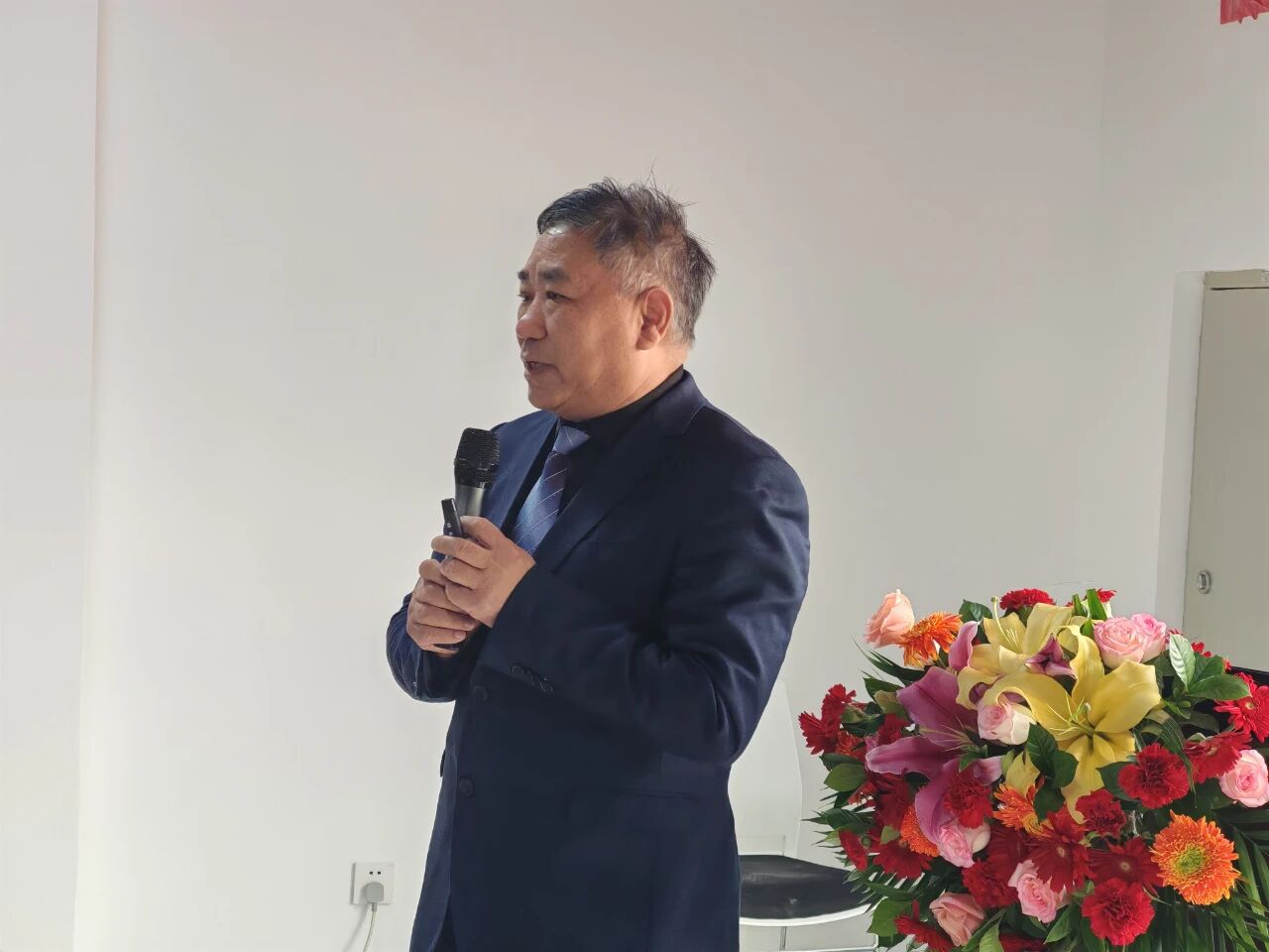 微信图片_2025-11-24_090855_006.jpg