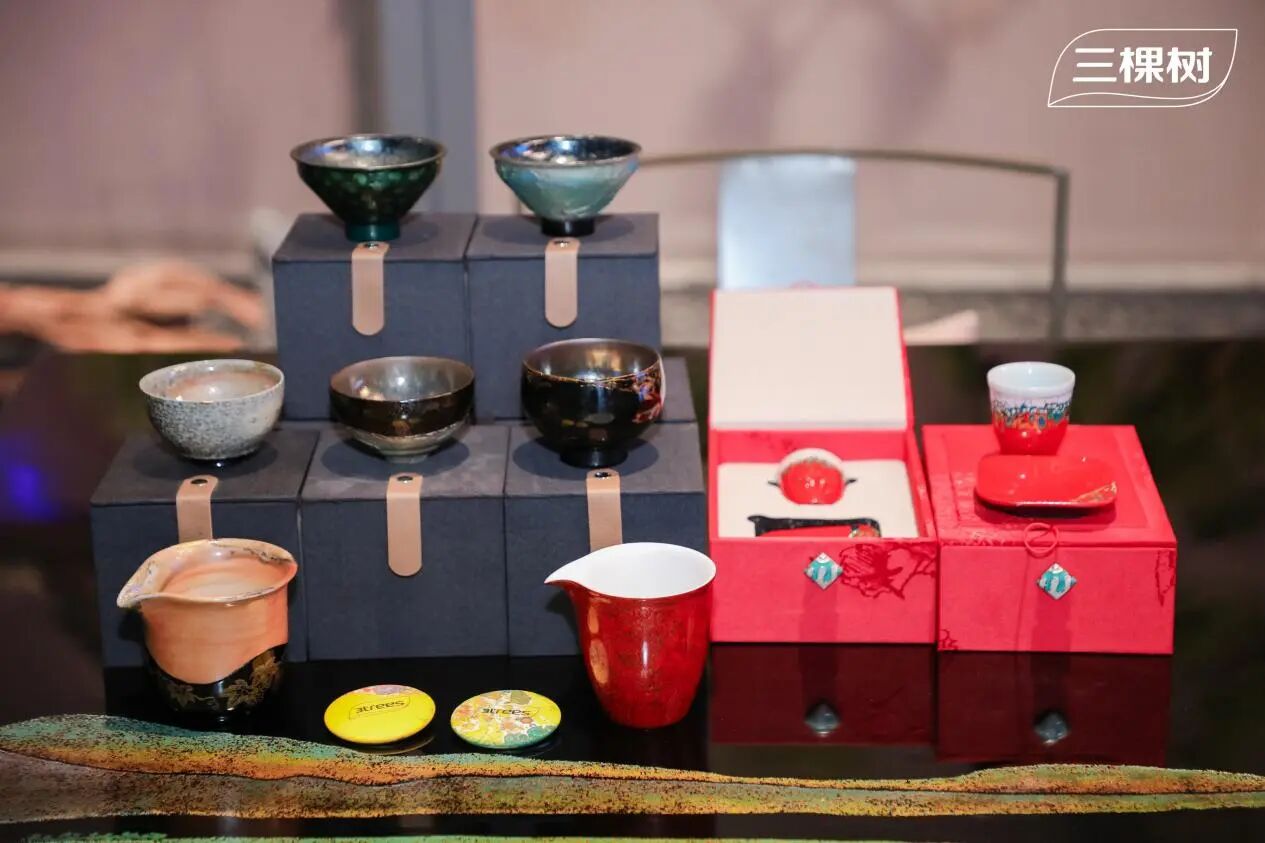 fee454e8711e78de8b02ccf8b8ae136f.jpg 微信图片_2025-12-11_094248_424.jpg