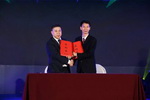 汇龙涂料与广州市定制家居行业协会达成战略合作