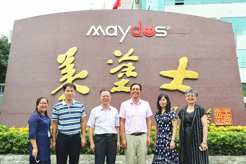 省工商联卢小周副主席等携&ldquo;品质革命&rdquo;调研组周其仁教授团队走进