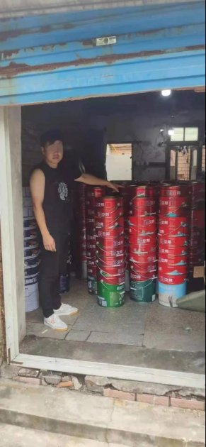 上海宝山：千只&ldquo;立邦&rdquo;油漆桶牵扯出假油漆黑色产业链